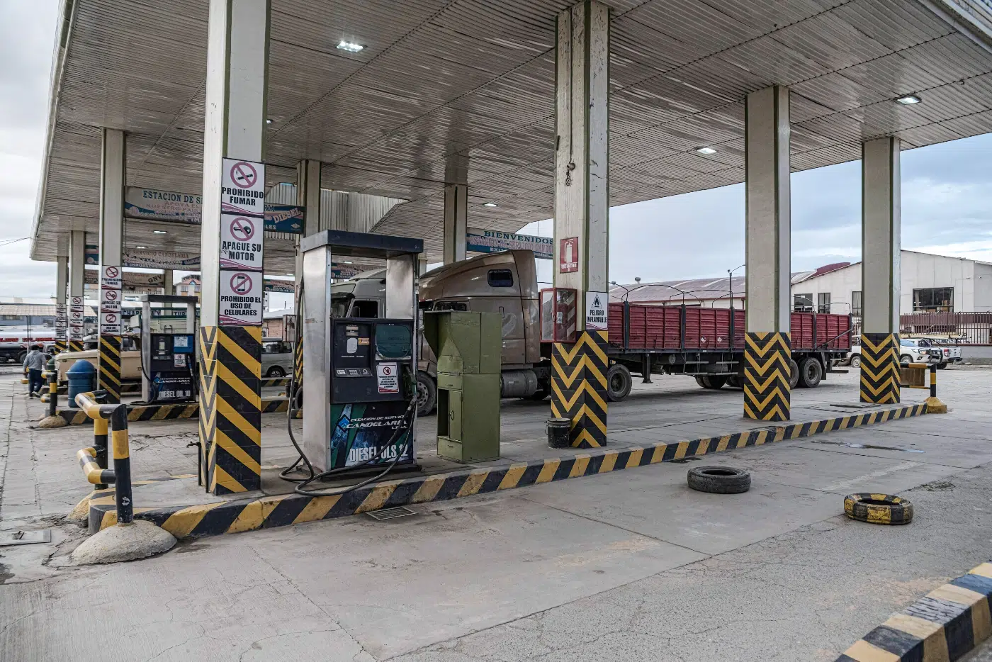 Bolivia elimina el subsidio al diésel y sube su precio Bolivia elimina el subsidio al diésel y sube su precio