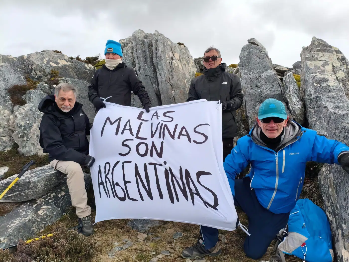 Ex combatientes rindieron homenaje a los caídos en Malvinas Ex combatientes rindieron homenaje a los caídos en Malvinas