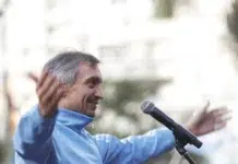 El TOF 2 concedió la casación a la defensa de los Kirchner Habló el vago. Si éste es el que les da órdenes y consejos, no quiero pensar el nivel que tienen los que le obedecen - Foto: NA