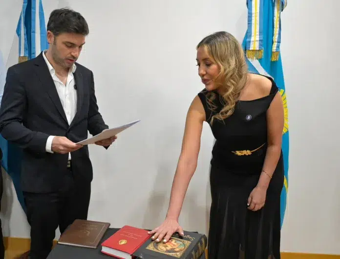 Irene Carrizo asumió la presidencia de Petrominera Chubut Irene Carrizo asumió la presidencia de Petrominera Chubut
