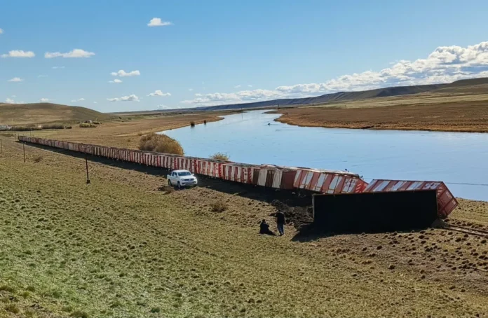 La imprevisión, el abandono y el desvío de personal y recurso de YCRT quedó en evidencia tras el descarrilamiento y el gobernador sacó los enanitos verdes del bolsillo