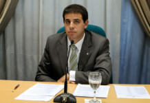 Diputado provincial denunciado por usar una tarjeta de crédito del Estado, para comprar bienes propios El Diputado del Frente para la Victoria Alexis Quintana (FPV-La Cámpora) - Foto: OPI Santa Cruz/Francisco Muñoz
